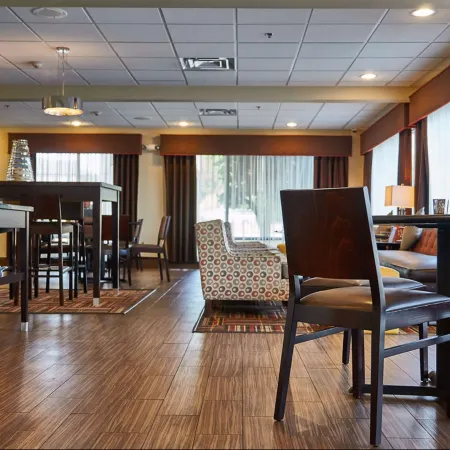 Hampton Inn Uniontown