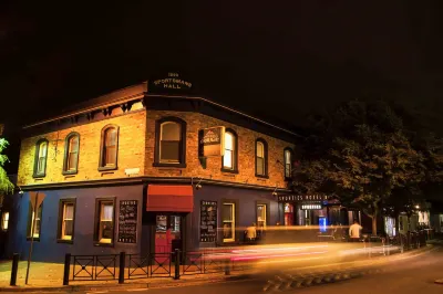 Sporties Hotel Hotel di East Launceston