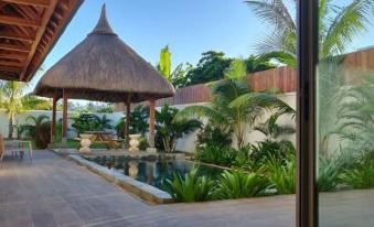 3 Bedrooms Villa with Private Pool Enclosed Garden and Wifi at Pereybere Grand Baie
