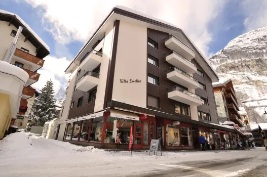 Haus Emeline Zermatt - Ferienwohnung Emilie Hotels in der Nähe von Bahnhof Zermatt