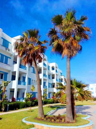 Jawhara Smir Residence Отели рядом с достопримечательностью «Eden Plage»