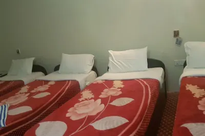 Hotel President Hotels near Lumbini Garden (ලුම්බිණි සල් උයන)