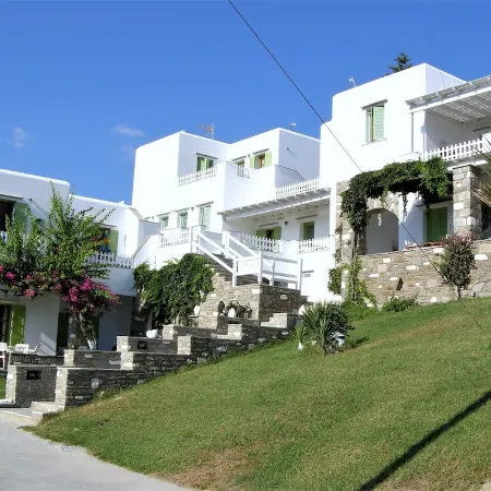Elena Studios & Apartments