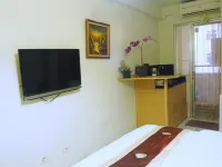 Cibubur Village Apartment by Sang Living
