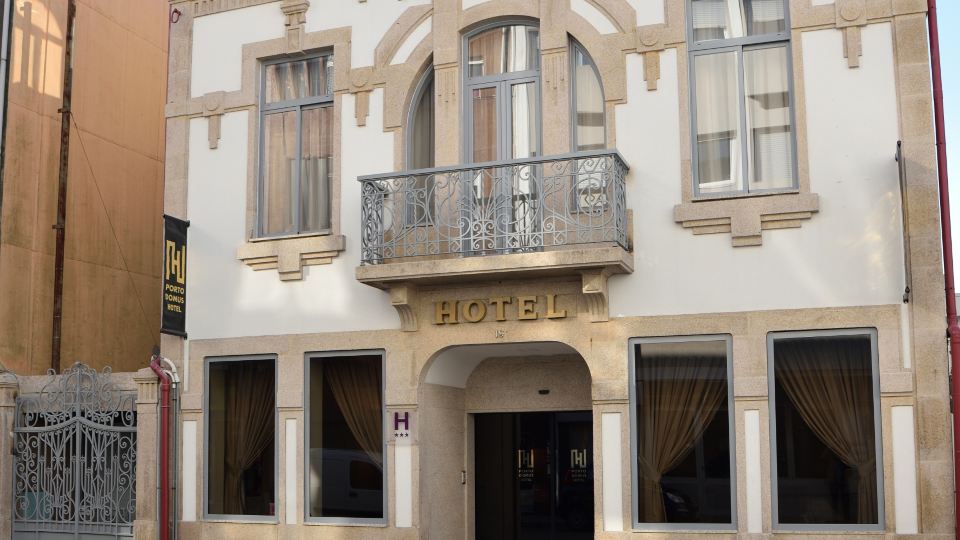 Porto Domus Hotel