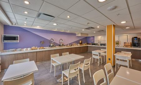 Sierra Suites by HP Hotels - Housity