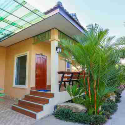 歡松塔裏度假村 Hotel Exterior