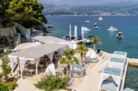Kalamota Beach House Hotel a Zaton