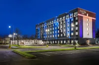 DoubleTree by Hilton Monroe Township Cranbury Các khách sạn ở Monroe