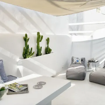 Adastra Ithaca Luxury Suites