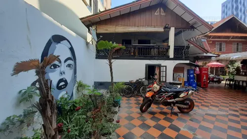 Vientiane Star Hotel - Bintang 2