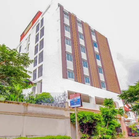 Grandview Ladprao Hotel Отели рядом с достопримечательностью «Торговый центр Union Mall»