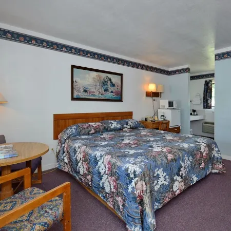 Laurel Park Inn