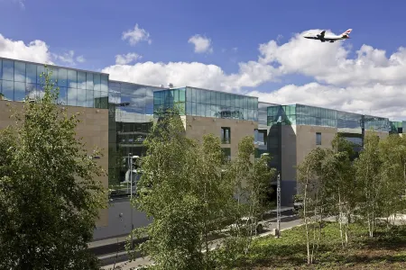 Sofitel London Heathrow Отели рядом со станцией Станция Хитроу-Терминал 5