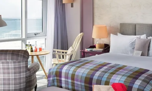Armada Hotel