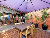 Riviera Motel Bundaberg Hotels in Bundaberg