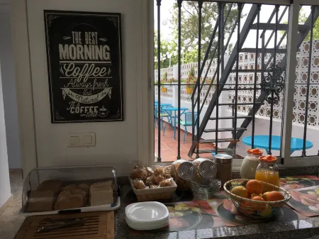 La Moraga de Poniente Malaga Hostel