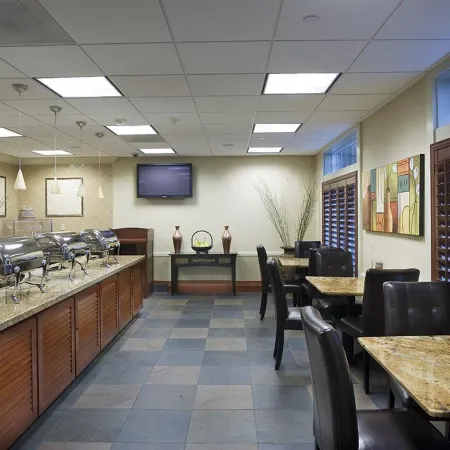 West Inn & Suites