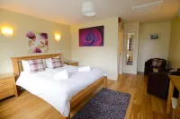 The Black Horse Inn Hotels in Maidstone