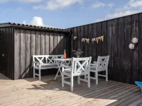 "Aleksi" - 500m from the Sea فنادق في Fano