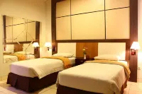 M-One Hotel Sentul Hotel dekat Ah Poong Sentul