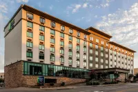 Holiday Inn Express & Suites Fort Worth Downtown