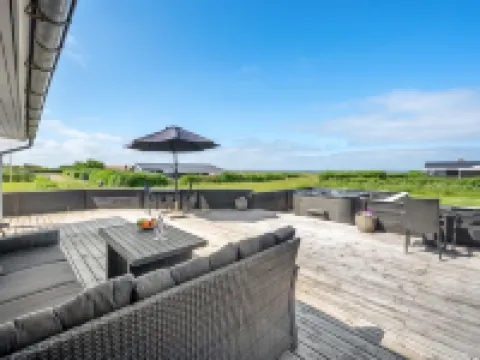 "Nahel" - 150m to the Fjord