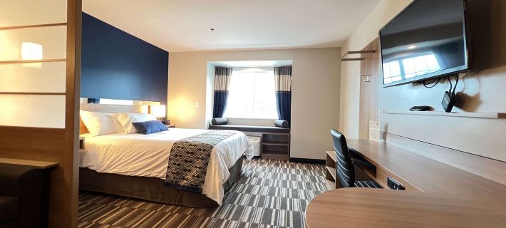 Microtel Inn & Suites by Wyndham Woodland Park Hotels in Teller County
