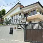 Cliveland Residence