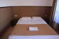 Pandora Hotel Hotels in Selaparang
