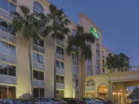 La Quinta Inn & Suites by Wyndham West Palm Beach Airport