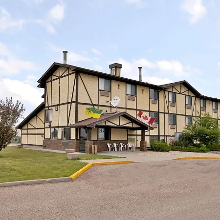 Super 8 by Wyndham Regina