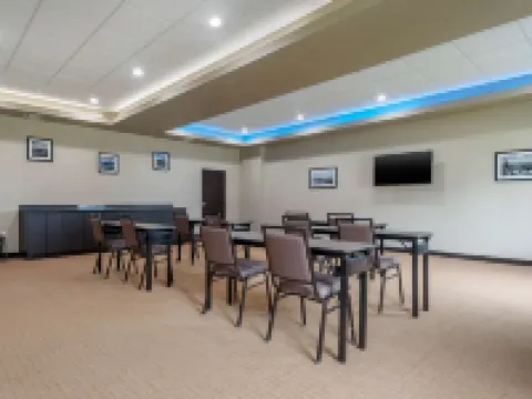 Sleep Inn & Suites Bricktown - Near Medical Center Hotels in Oklahoma County