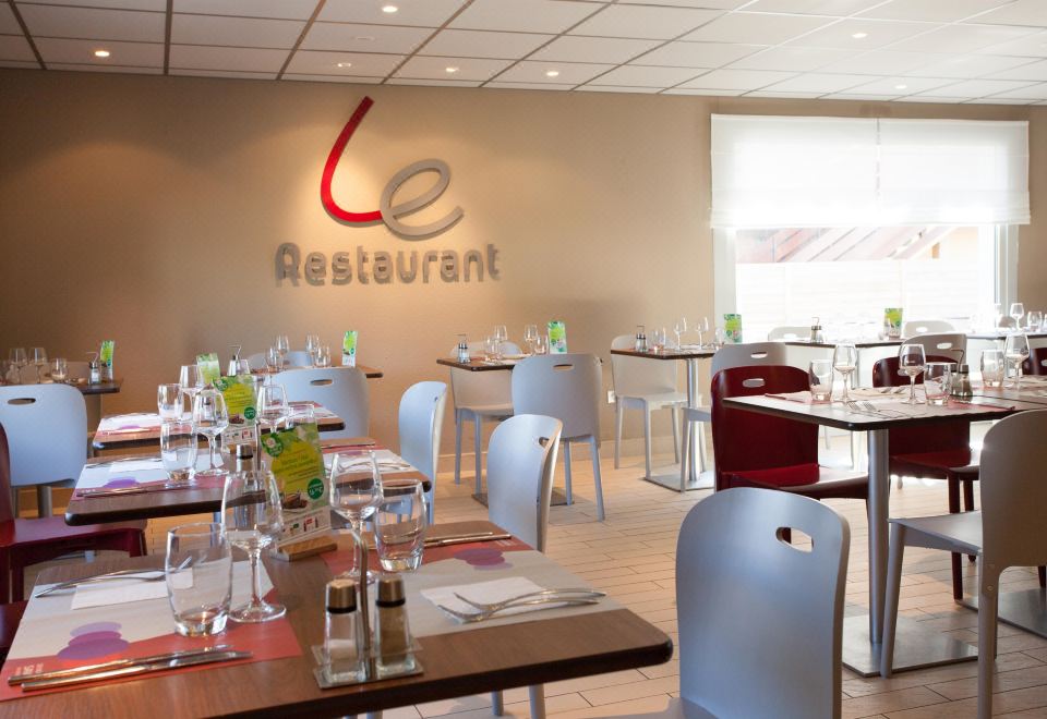 Campanile Tours Sud - Chambray-Les-Tours Over view