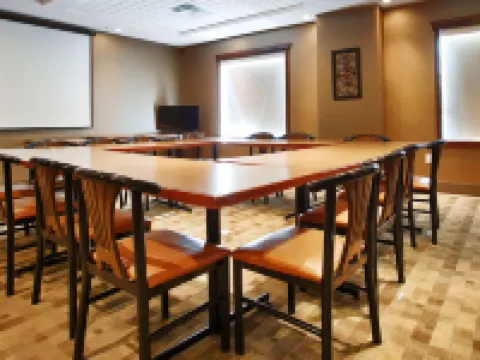 Best Western Diamond Inn Hotels in Three Hills