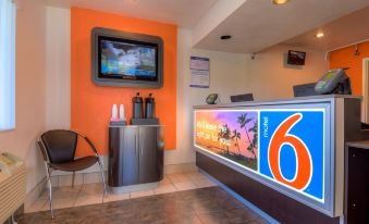 Motel 6 San Ysidro, CA  San Diego Border