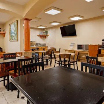 SureStay Plus Hotel by Best Western Mesquite