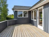 "Rafn" - 550m from the Sea