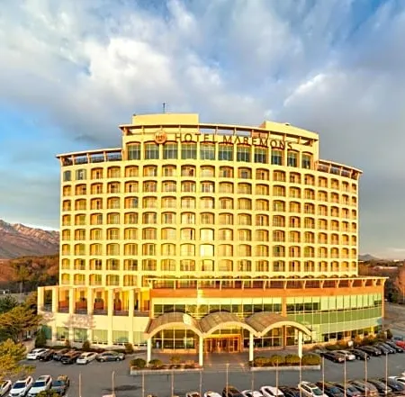 Hotel Maremons