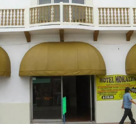Hotel Morales Inn