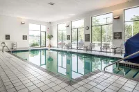 Fairfield Inn & Suites Madison South - Pools
