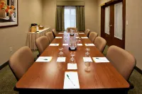 La Quinta Inn & Suites by Wyndham Bannockburn-Deerfield Hotels in Highland Park