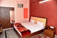 Goroomgo Royal Surya Gaya Hotels in Gayā