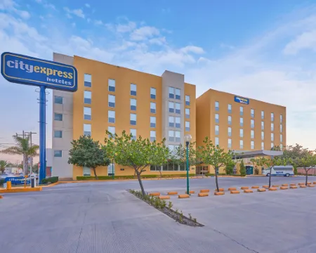 City Express By Marriott Irapuato Norte Hoteles en Irapuato