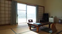 Kokumin-Shukusha Shodoshima - 3-Star