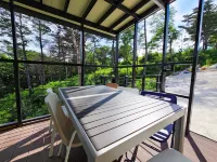 Goseong Sunny Hill Pension Hotel di Goseong-gun