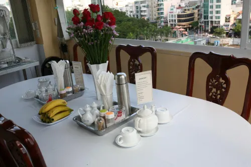 Kim Khoi Hotel Featured Photos