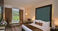 Vignette Collection the Aarlis Hotel Panchkula by IHG - บริการรถรับส่ง