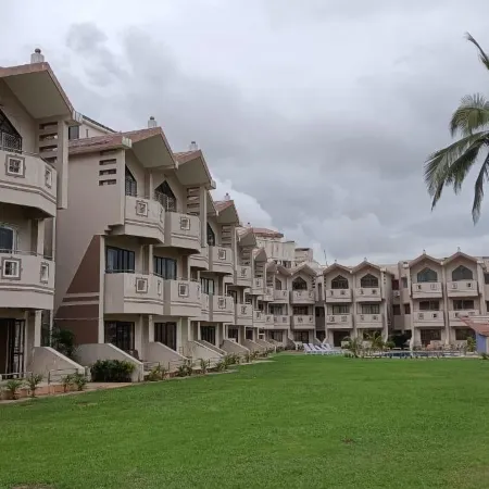Hotel Sagar Tarang (Berries Group)