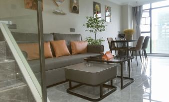 Nuanxuan Duplex New Apartment (Qianjiang Station)